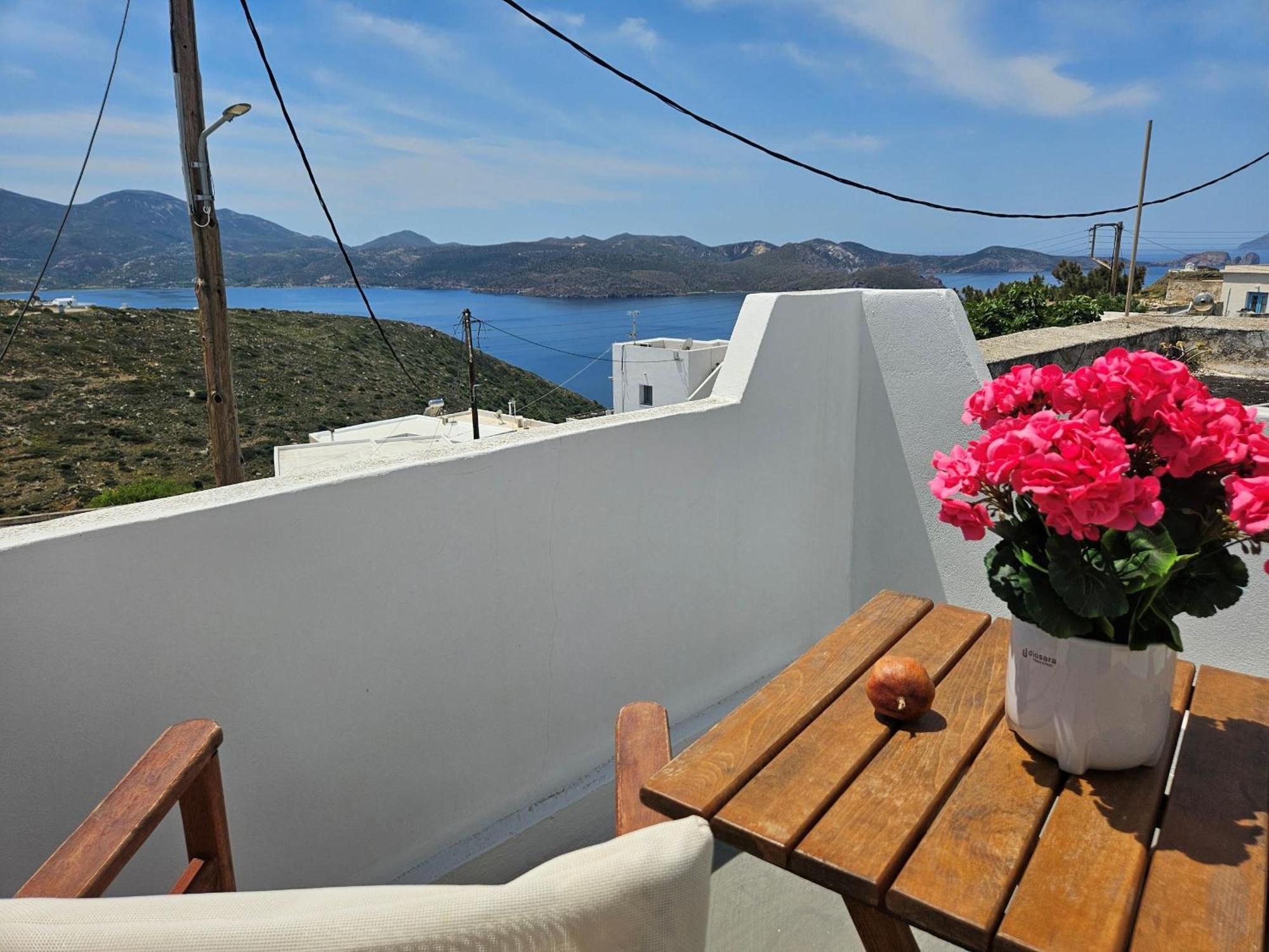 Trypiti Sea View Apartment Экстерьер фото