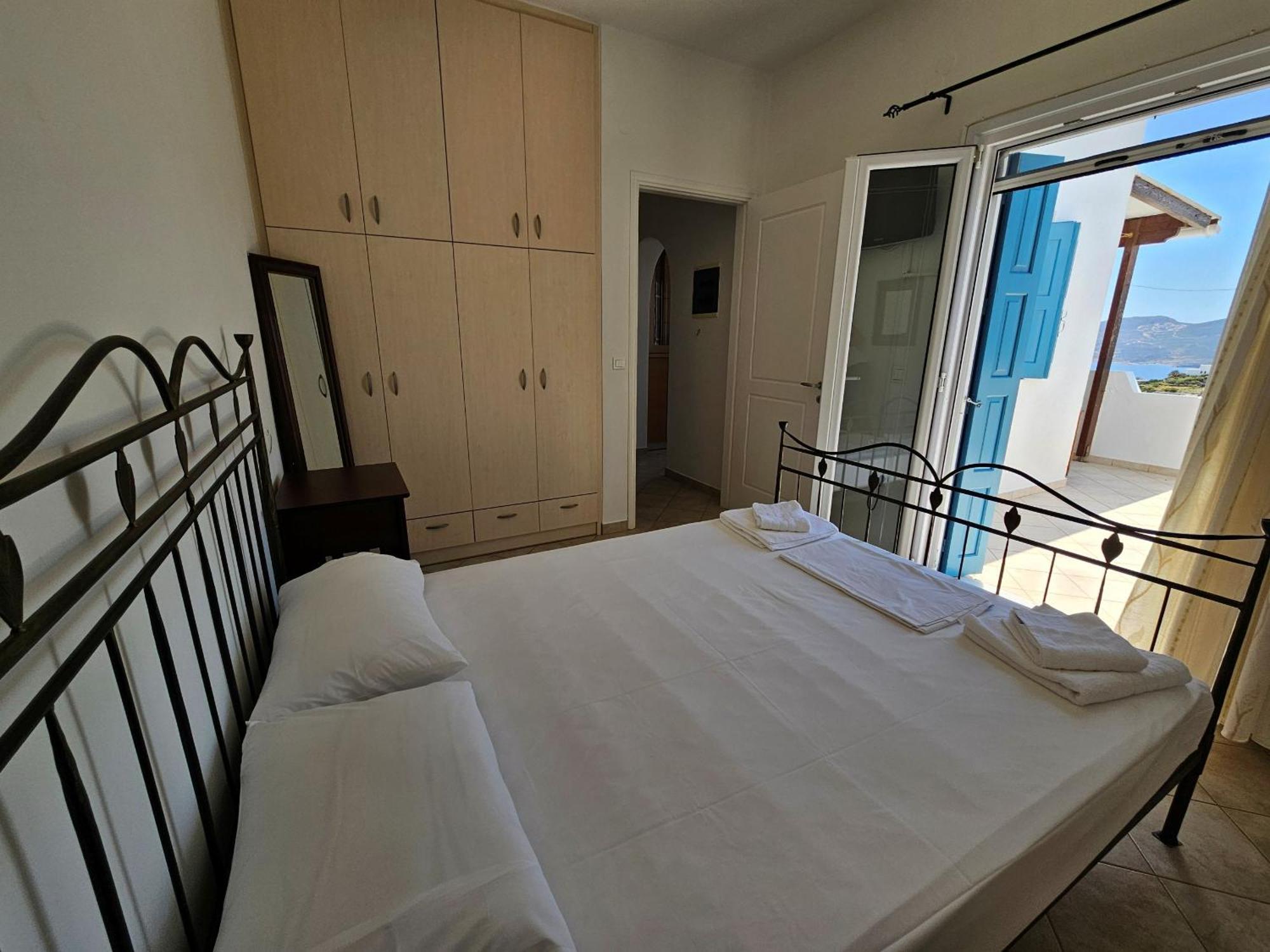 Trypiti Sea View Apartment Экстерьер фото