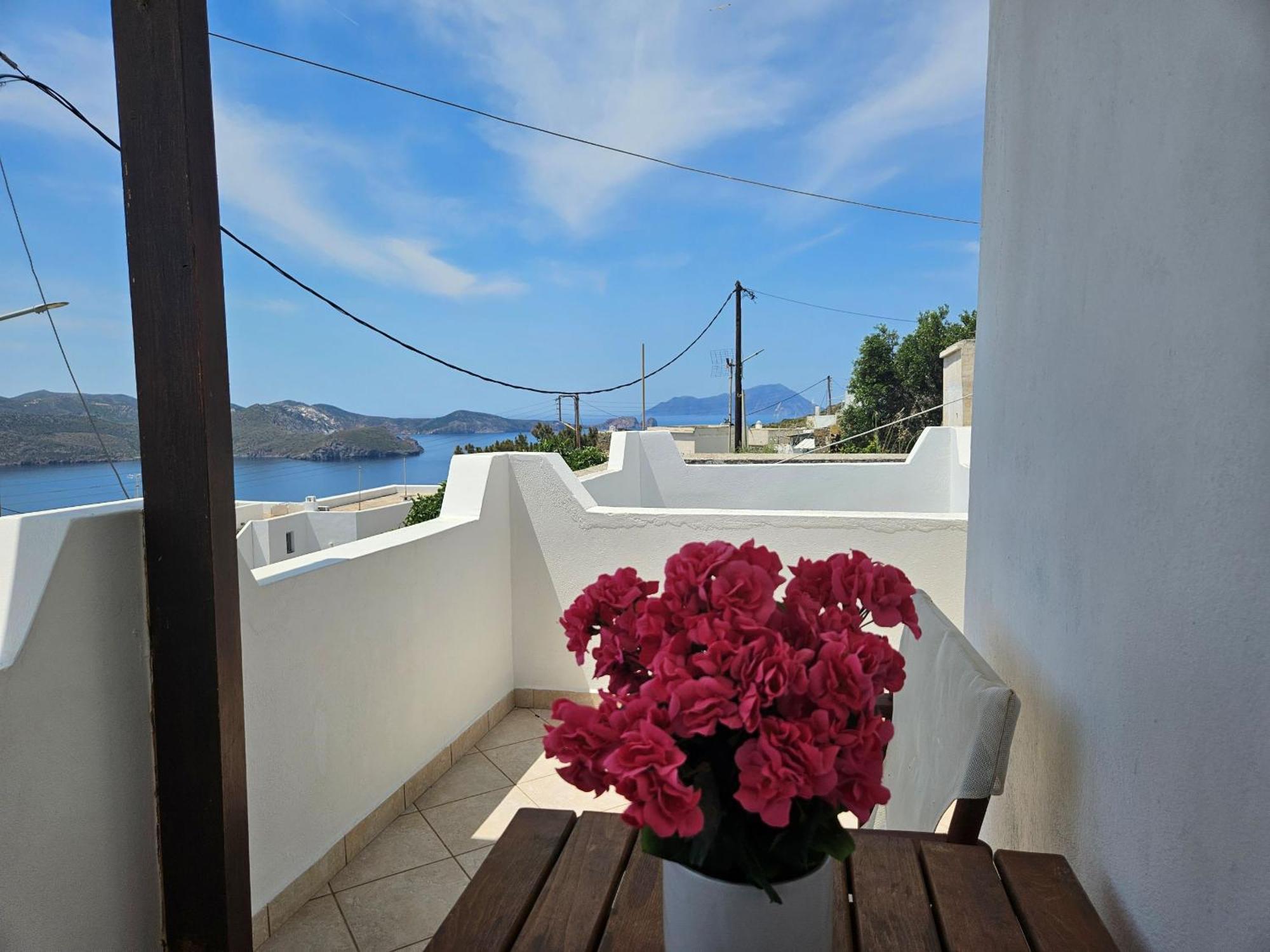 Trypiti Sea View Apartment Экстерьер фото